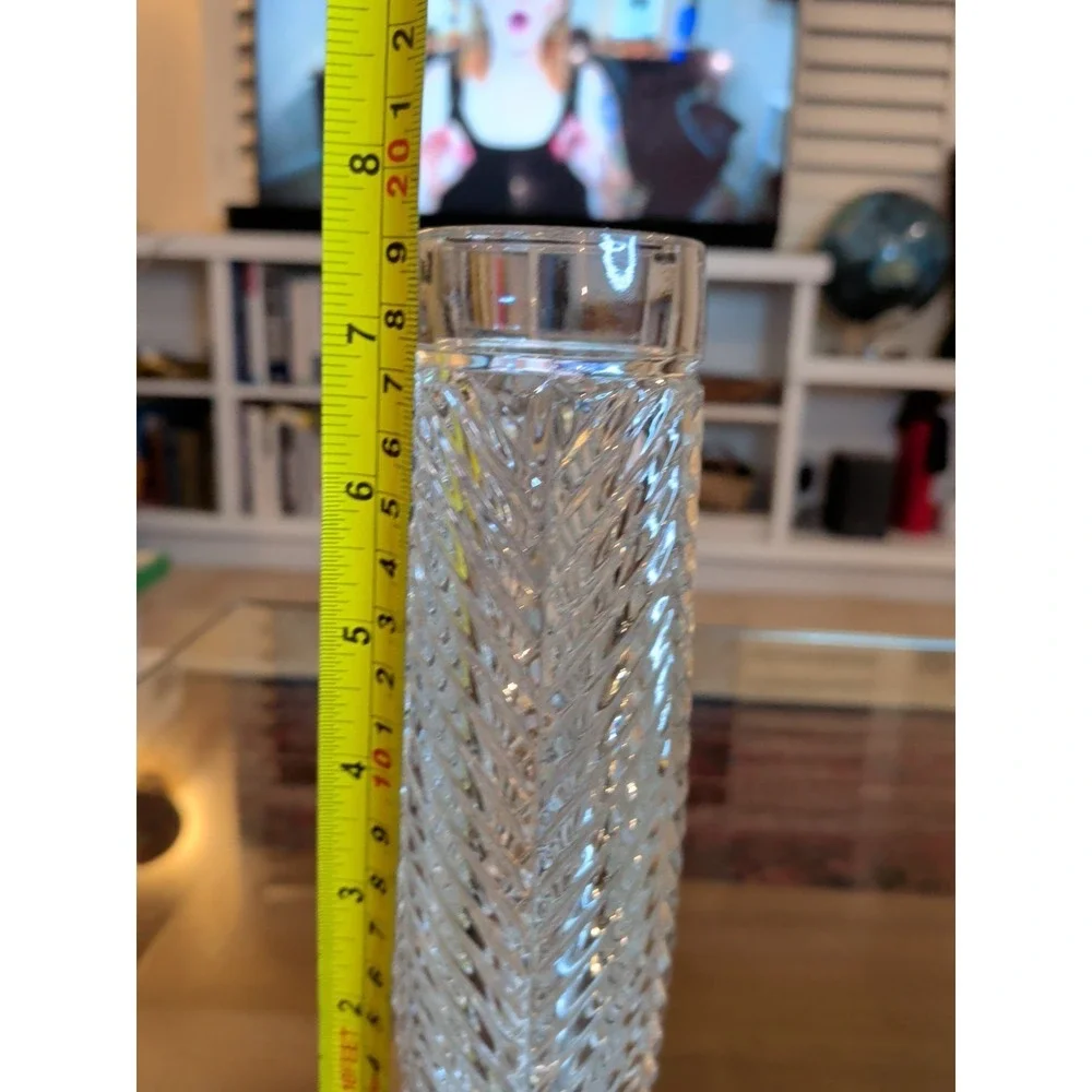 Crystal Ralph Lauren Herringbone‎ Bud Vase, Excellent Condition, 7.5